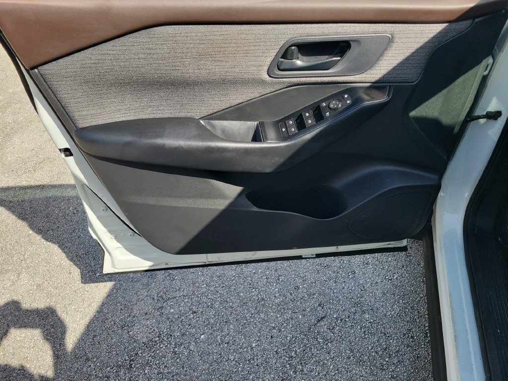 Certified 2023 Nissan Rogue S FWD image 26