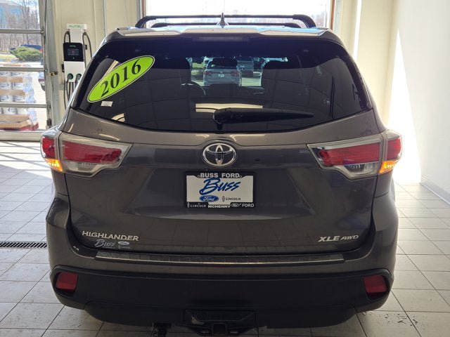 Used 2016 Toyota Highlander XLE AWD/4WD image 13