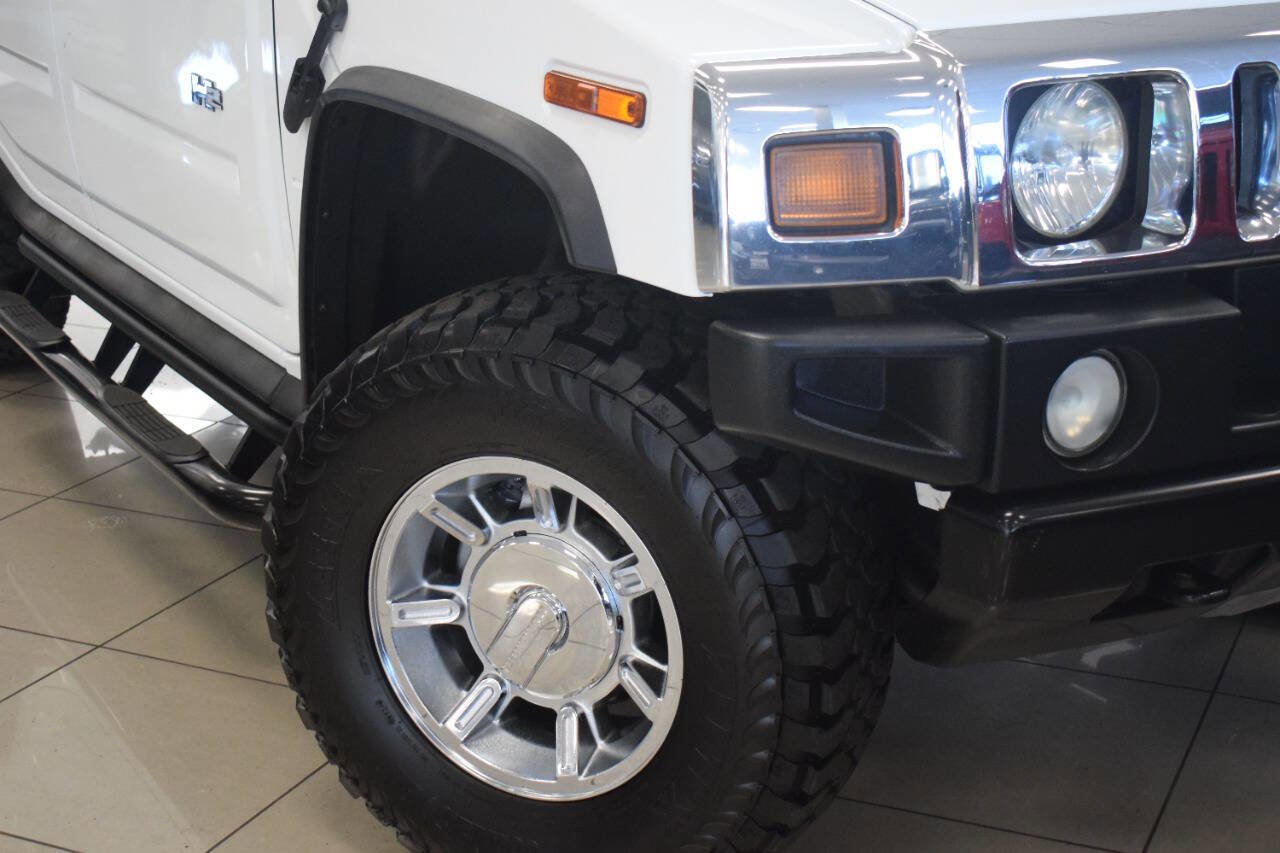 Used 2005 HUMMER H2 w/ Preferred Equipment Group image 5