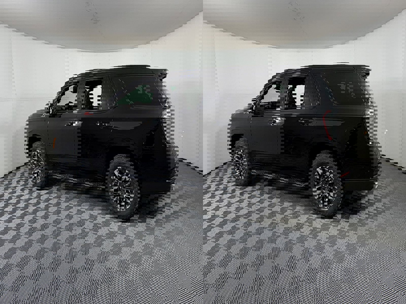 New 2026 Chevrolet Tahoe Z71 w/ Comfort Package image 3