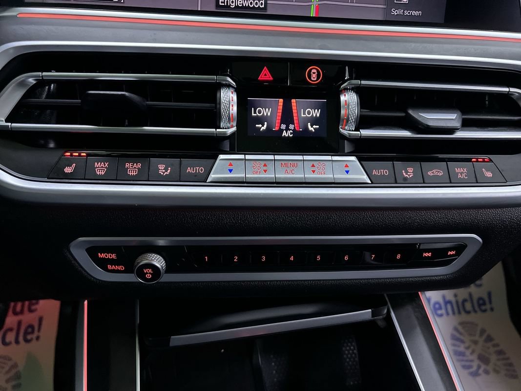 Used 2022 BMW X5 xDrive40i w/ Premium Package AWD/4WD image 24