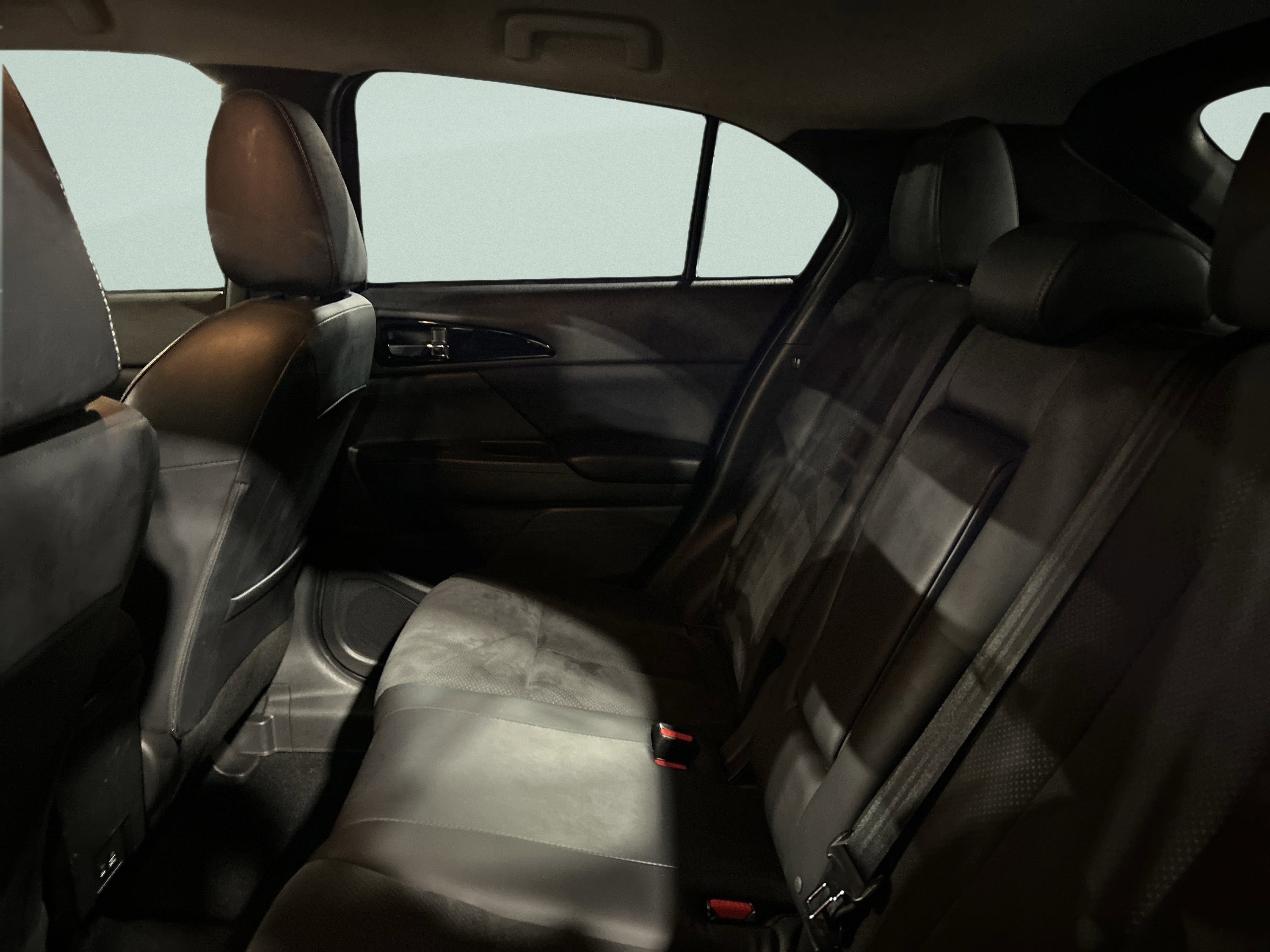 Used 2024 Mitsubishi Eclipse Cross SEL image 11