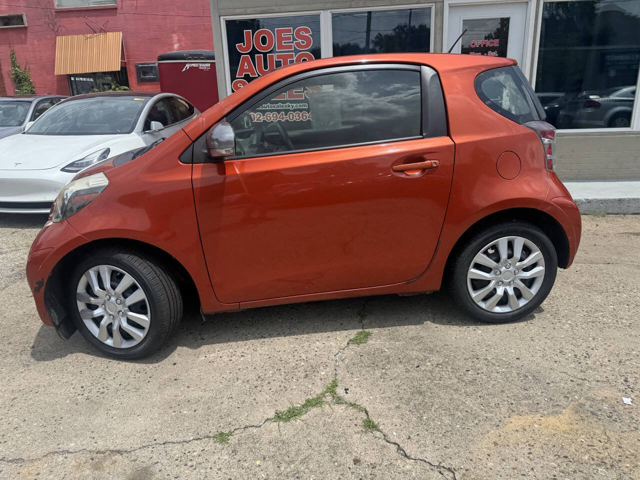Used 2013 Scion iQ FWD image 5