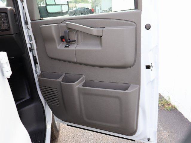 New 2025 GMC Savana 2500 w/ Driver Convenience Package image 7