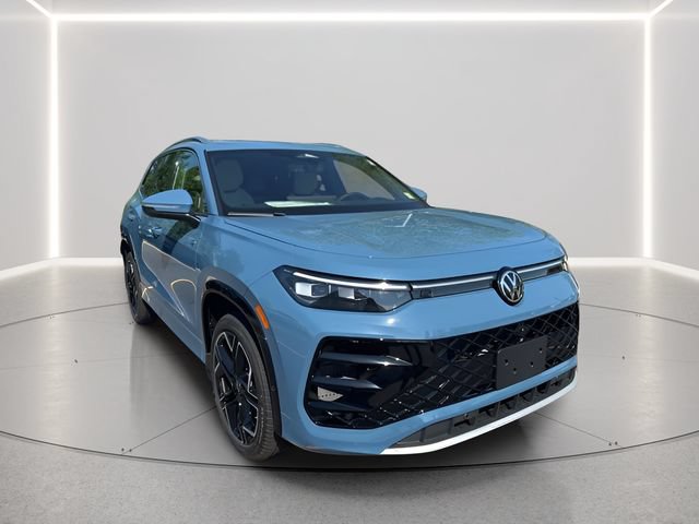 New 2026 Volkswagen Tiguan SEL R-Line AWD/4WD image 8