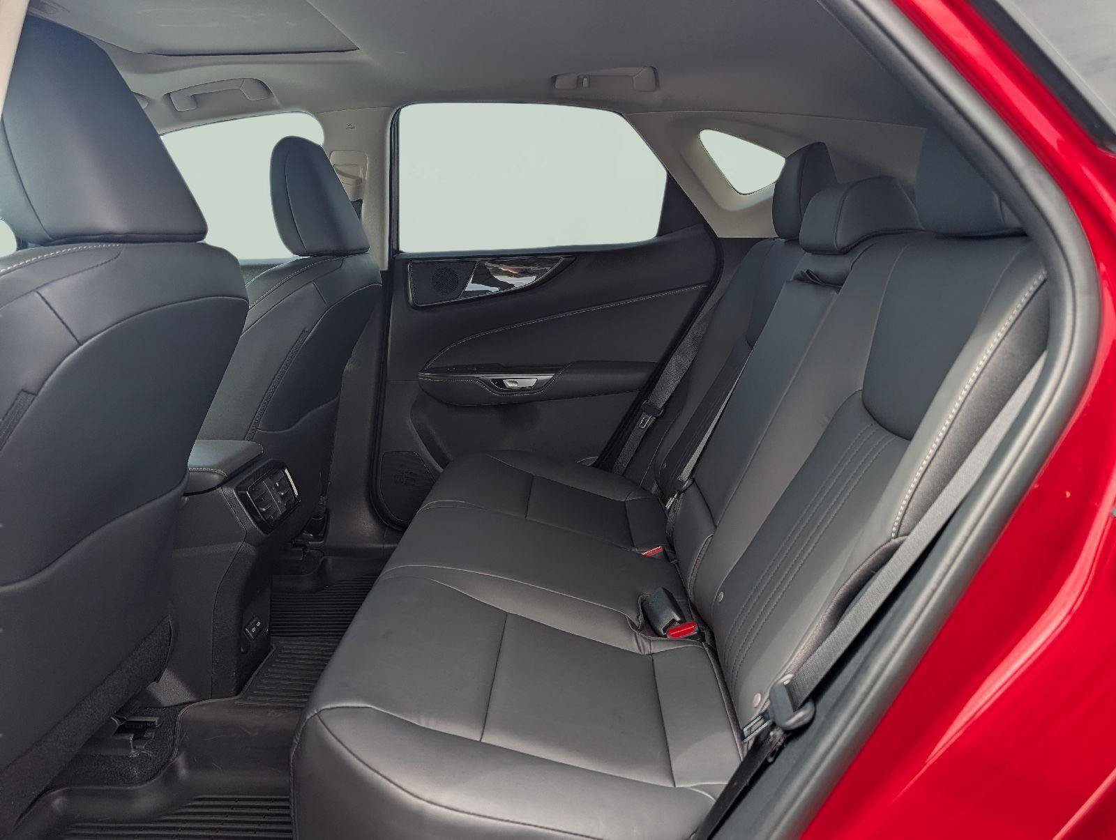 Certified 2025 Lexus NX 350 AWD w/ Accessory Package (2T) image 19