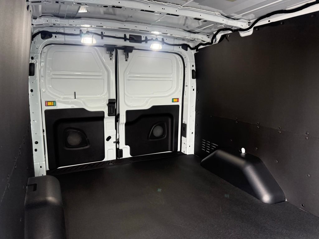 New 2026 Ford Transit 250 Low Roof w/ Load Area Protection Package RWD image 51