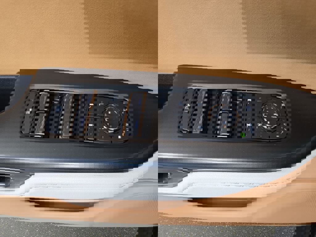 New 2026 Lexus RZ 450e 450e Premium image 28