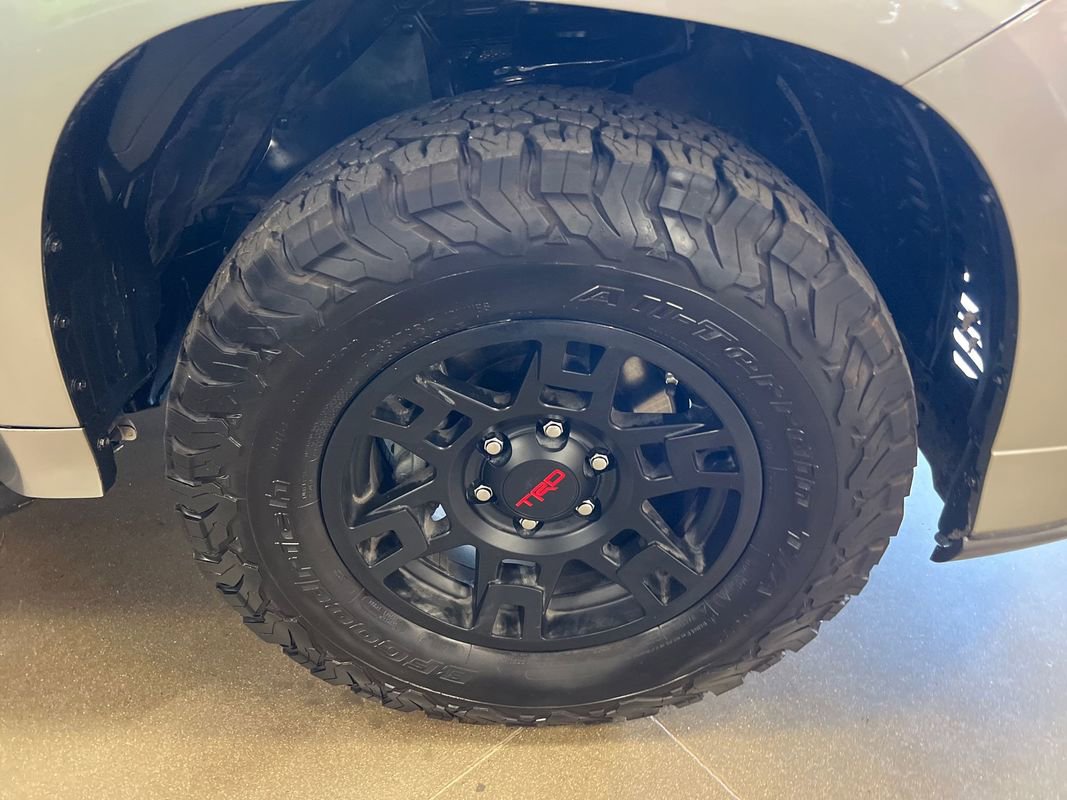 Used 2023 Lexus GX 460 Premium image 74