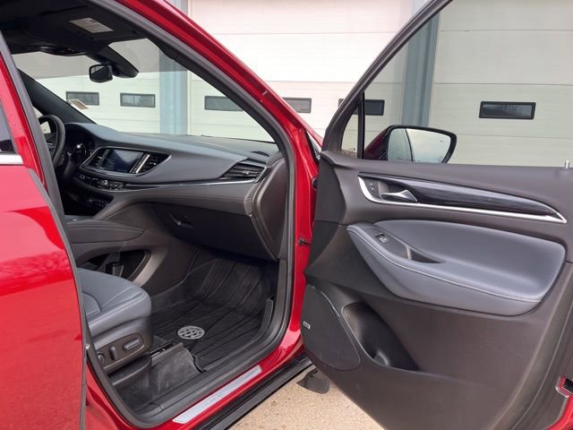 Used 2022 Buick Enclave Essence w/ Experience Buick Package image 16