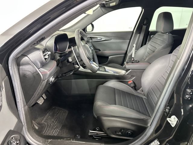 Used 2024 Dodge Hornet R/T w/ R/T Blacktop Package image 11