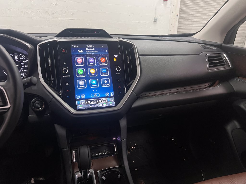 Certified 2025 Subaru Ascent Touring AWD/4WD image 17
