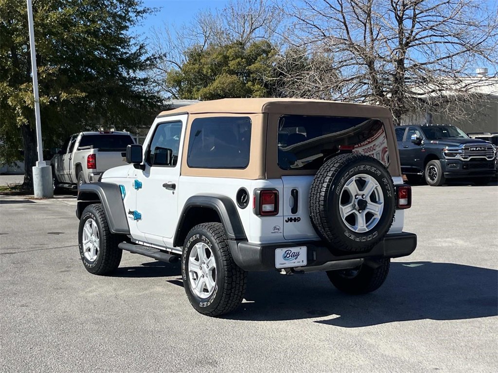 Used 2021 Jeep Wrangler Sport S image 3
