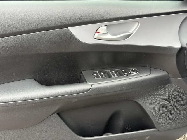Used 2024 Kia Forte LXS FWD image 19