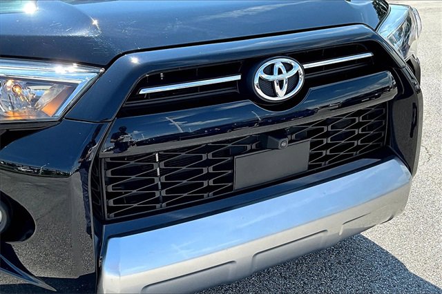 Used 2022 Toyota 4Runner TRD Off-Road Premium image 28