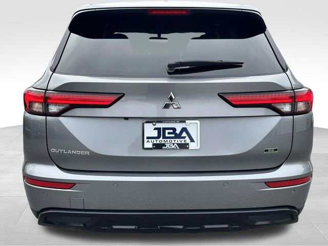 Used 2023 Mitsubishi Outlander SE Black Edition image 25