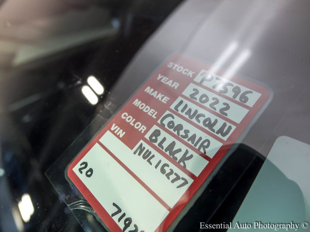 Used 2022 Lincoln Corsair Reserve image 28