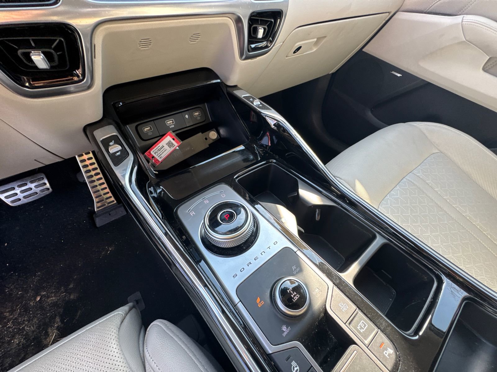 Used 2023 Kia Sorento SX Prestige image 31