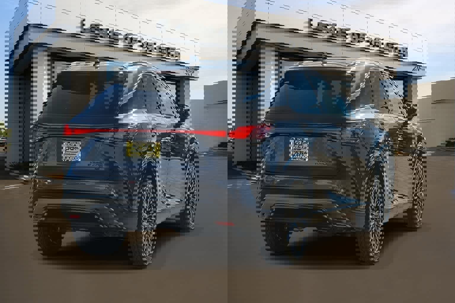 New 2026 Lexus RX 450h Luxury image 4