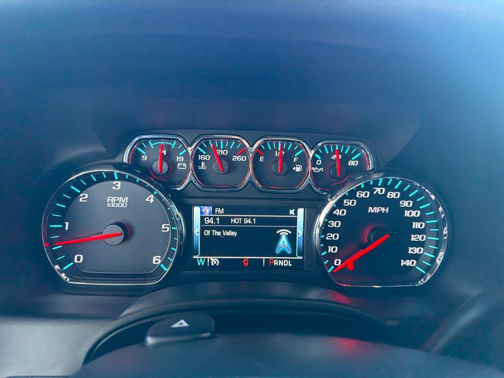 Used 2019 Chevrolet Suburban LT AWD/4WD image 21