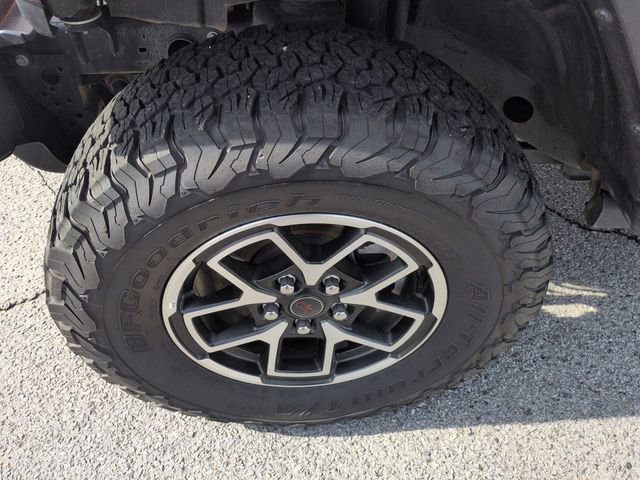 Used 2025 Jeep Wrangler Unlimited Rubicon image 10