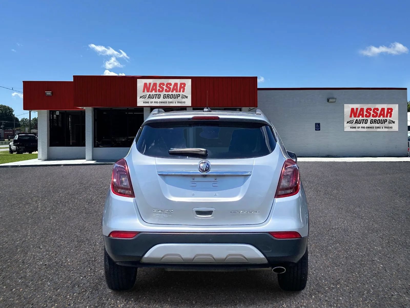 Used 2017 Buick Encore Preferred FWD image 5