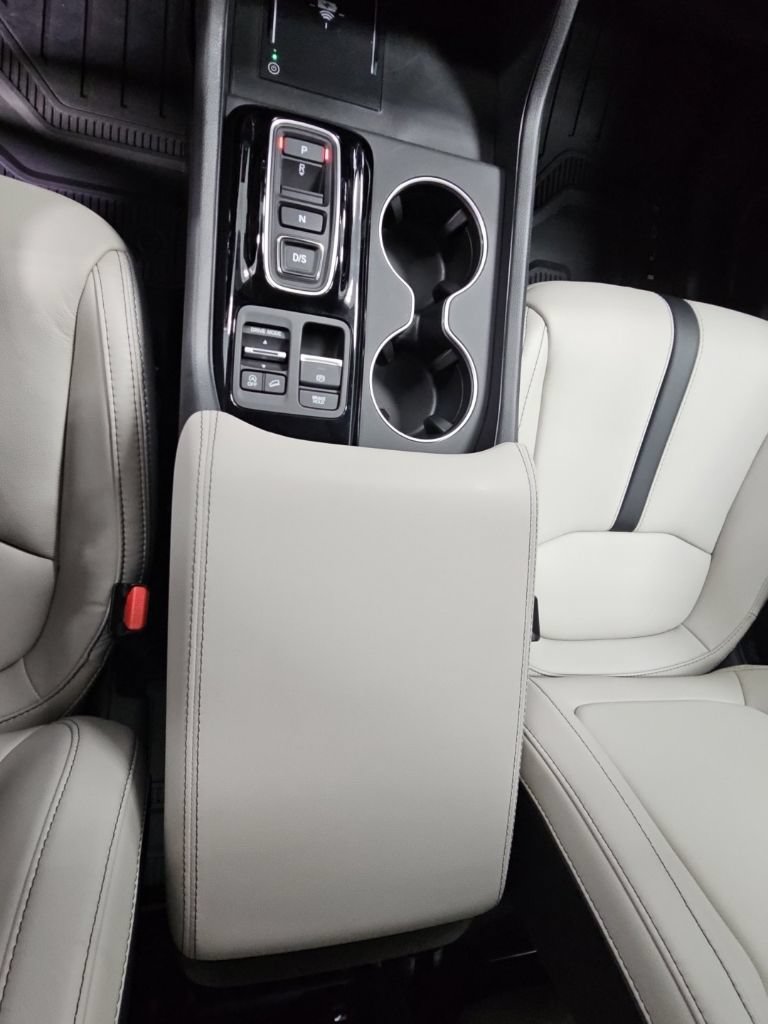 New 2026 Honda Pilot Touring image 22