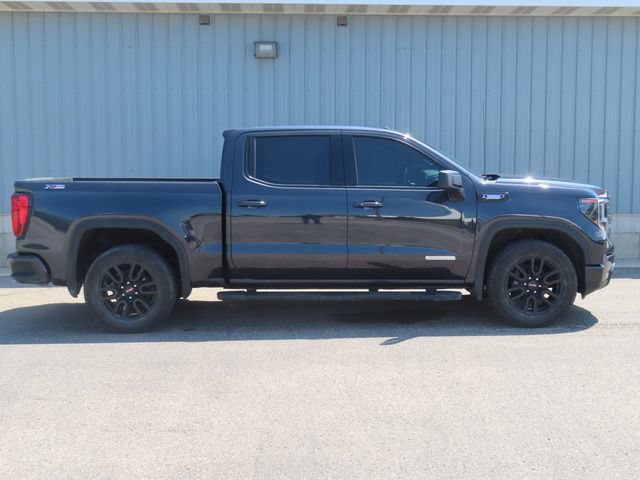 Used 2024 GMC Sierra 1500 Elevation w/ Preferred Package AWD/4WD image 3
