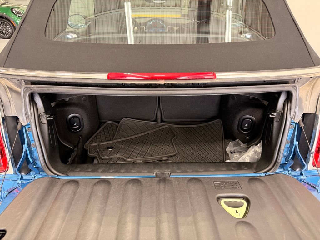 Certified 2023 MINI Cooper Convertible FWD image 19