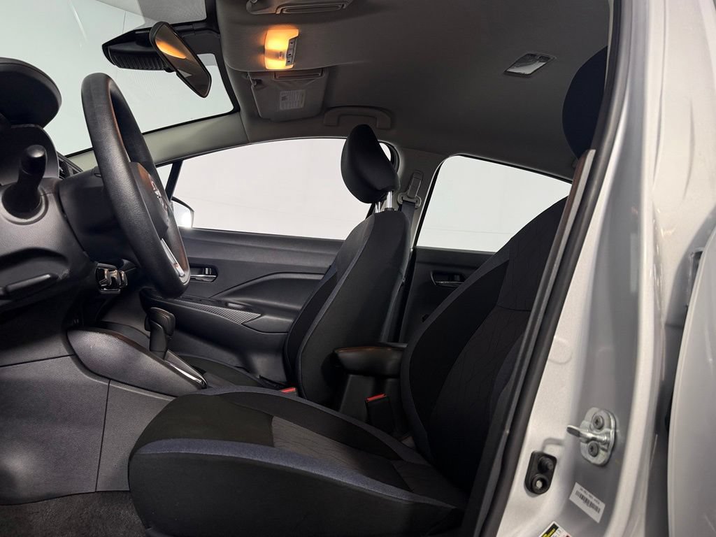 Used 2025 Nissan Versa SV FWD image 21