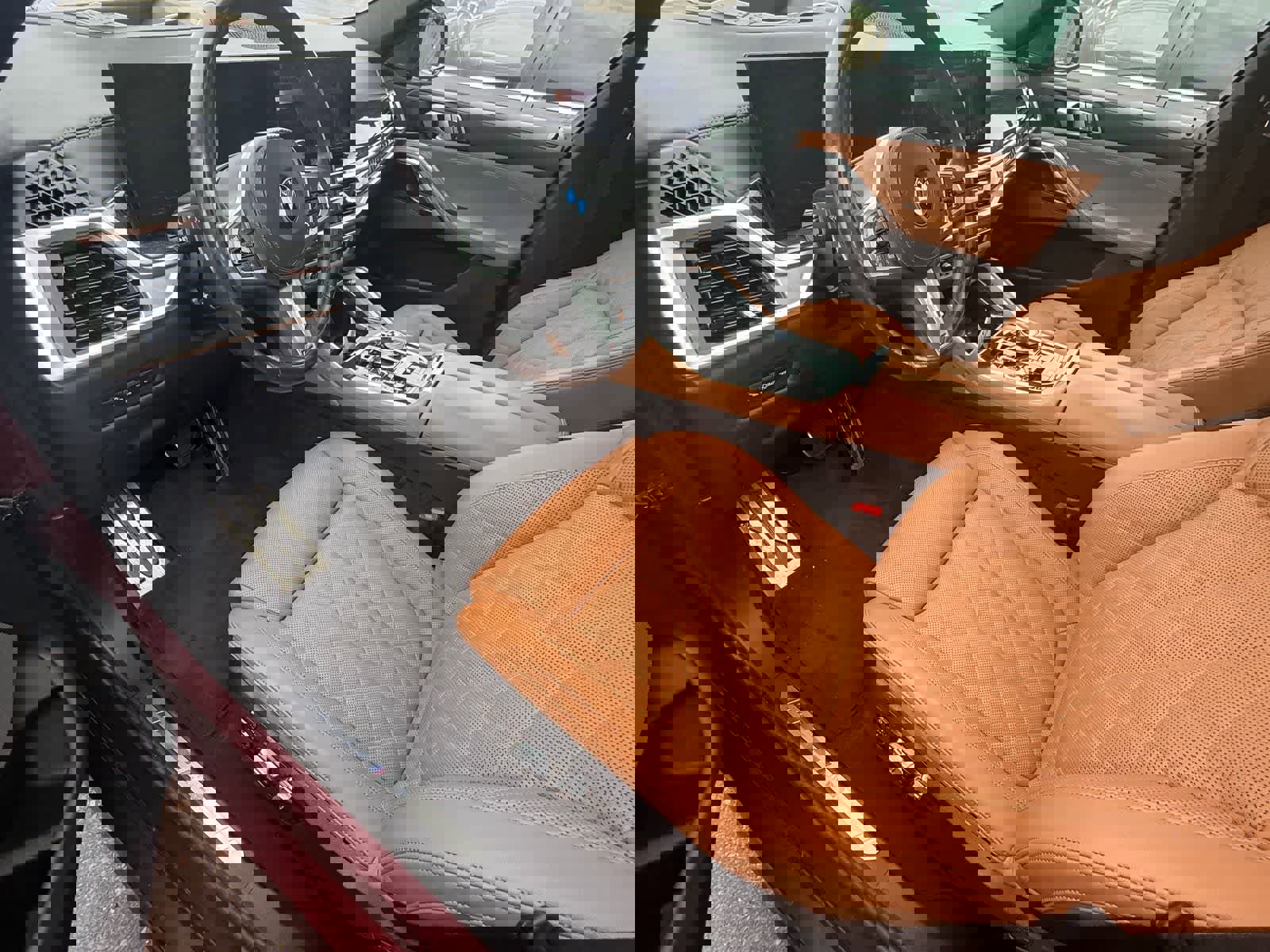 Used 2024 BMW X6 xDrive40i image 21