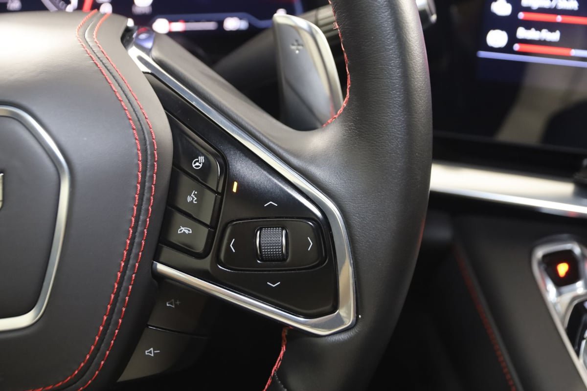 Used 2021 Chevrolet Corvette Stingray Premium Cpe w/ Z51 Performance Package RWD image 53