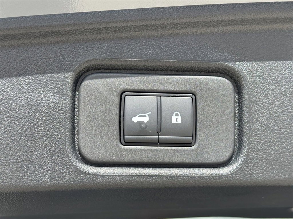 New 2025 Nissan Pathfinder Platinum w/ Lighting Package (N93) image 10