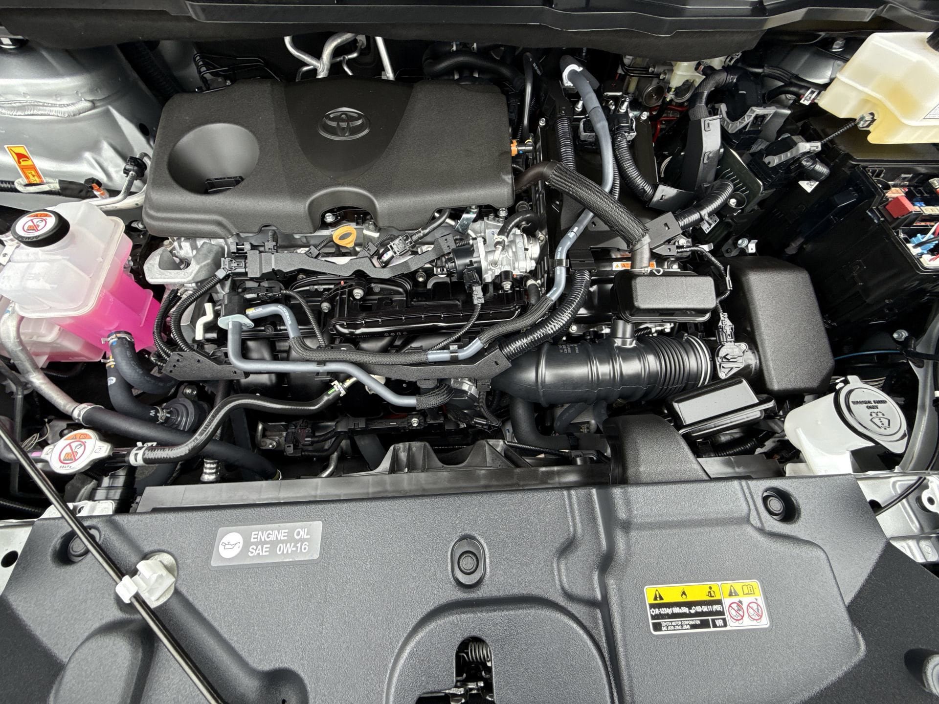 Certified 2025 Toyota Sienna XLE FWD image 18