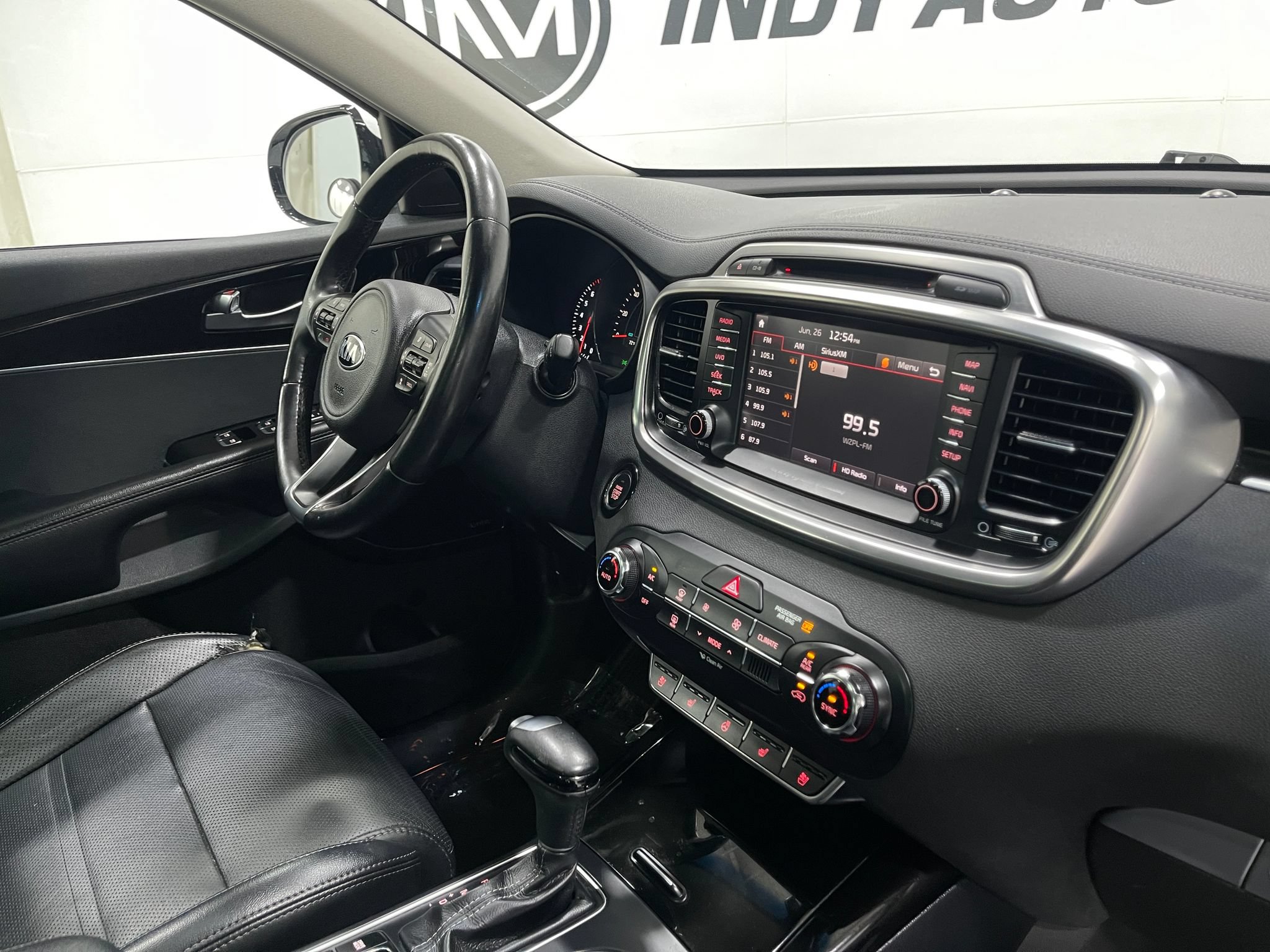 Used 2018 Kia Sorento SX AWD/4WD image 19