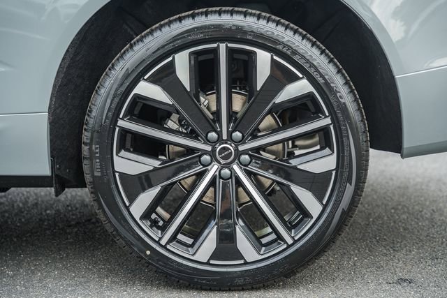 New 2026 Volvo XC60 B5 Ultra w/ Climate Package AWD/4WD image 18