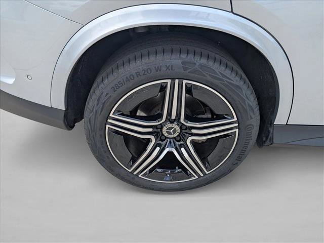 Used 2024 Mercedes-Benz GLC 300 4MATIC image 25