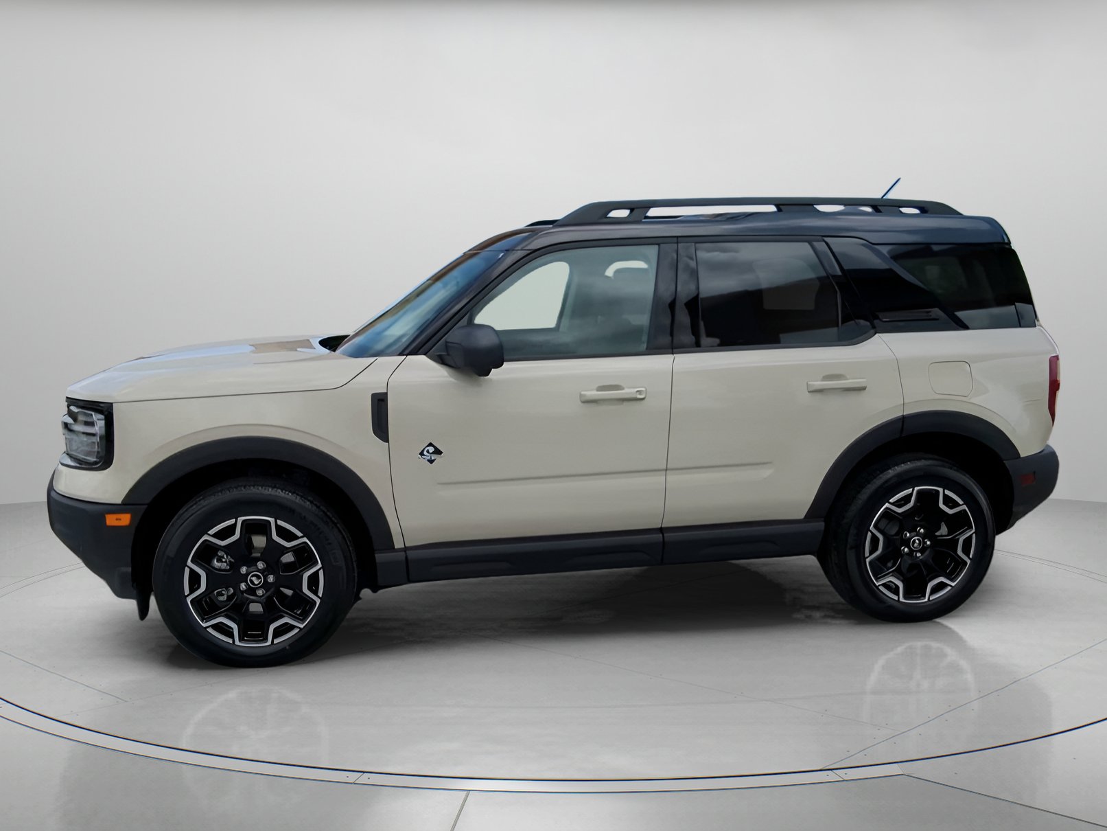 New 2025 Ford Bronco Sport Outer Banks w/ Outer Banks Tech Package+ AWD/4WD image 16