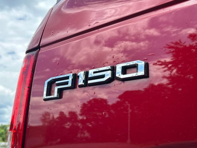 Used 2016 Ford F150 XLT w/ Equipment Group 302A Luxury AWD/4WD image 13