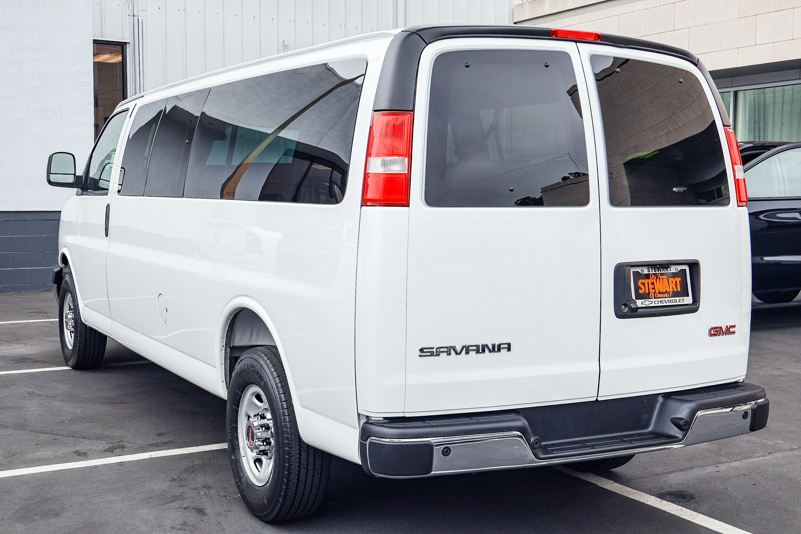 Used 2025 GMC Savana 3500 LT w/ LT Preferred Equipment Group RWD image 22