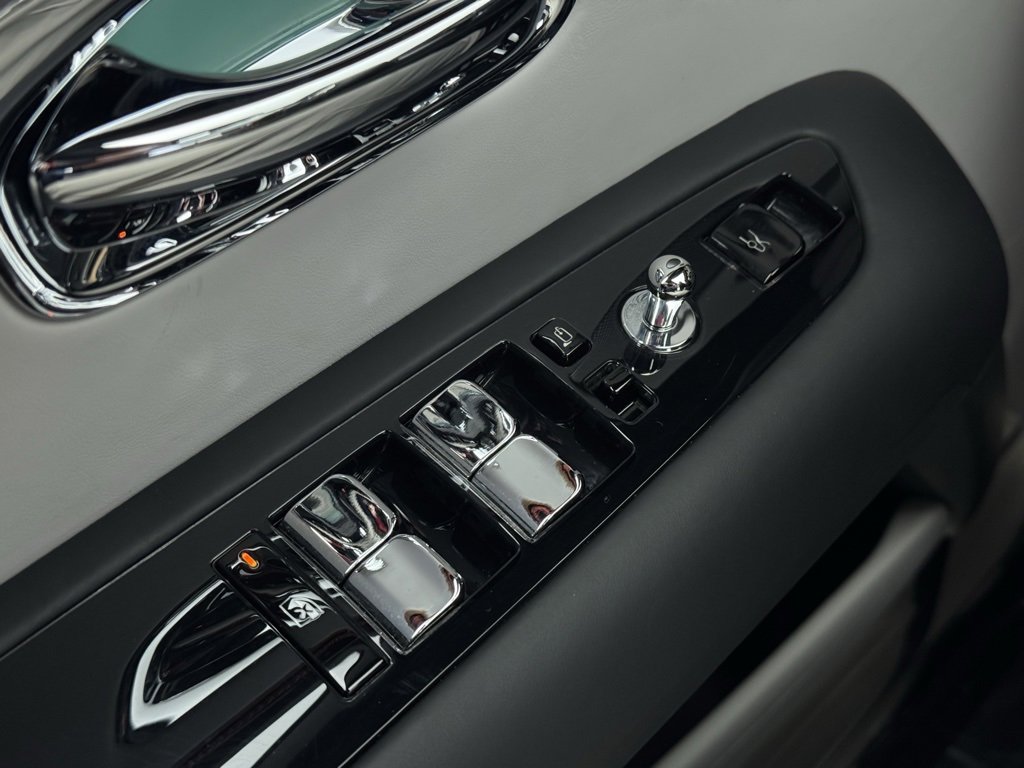 Certified 2021 Rolls-Royce Ghost image 14