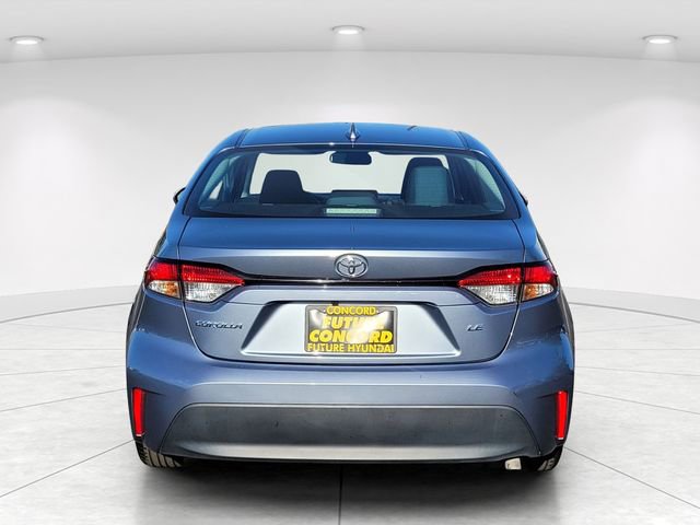 Used 2023 Toyota Corolla LE FWD image 4