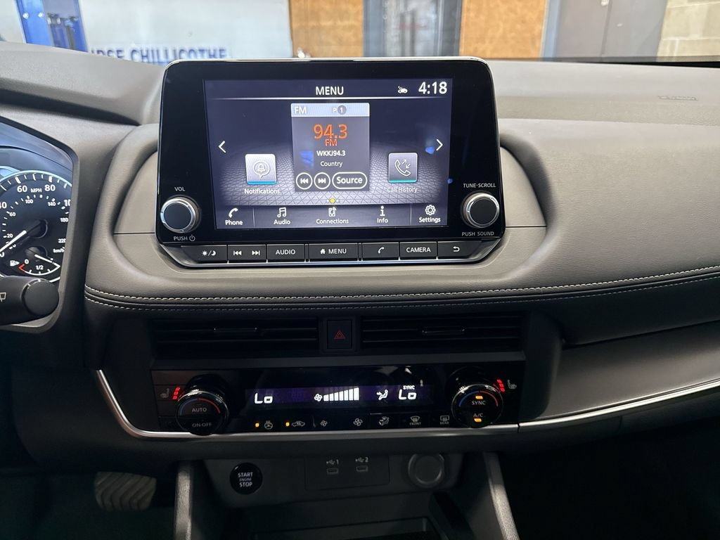New 2026 Nissan Rogue Dark Armor AWD/4WD image 17