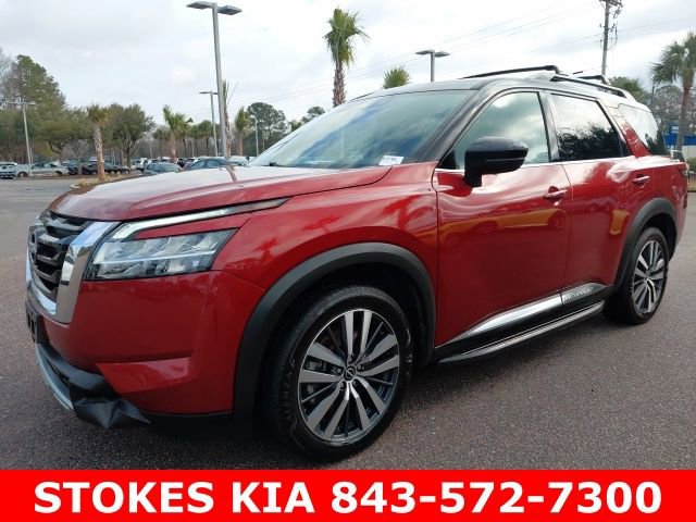Used 2022 Nissan Pathfinder Platinum w/ Lighting Package (N93) AWD/4WD image 2
