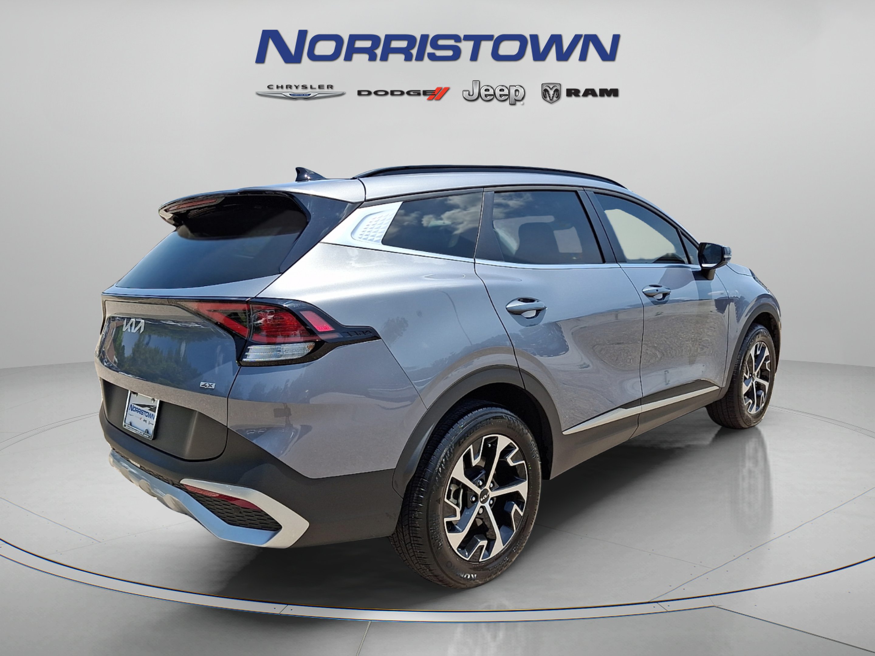 Used 2025 Kia Sportage EX w/ Premium Package AWD/4WD image 6