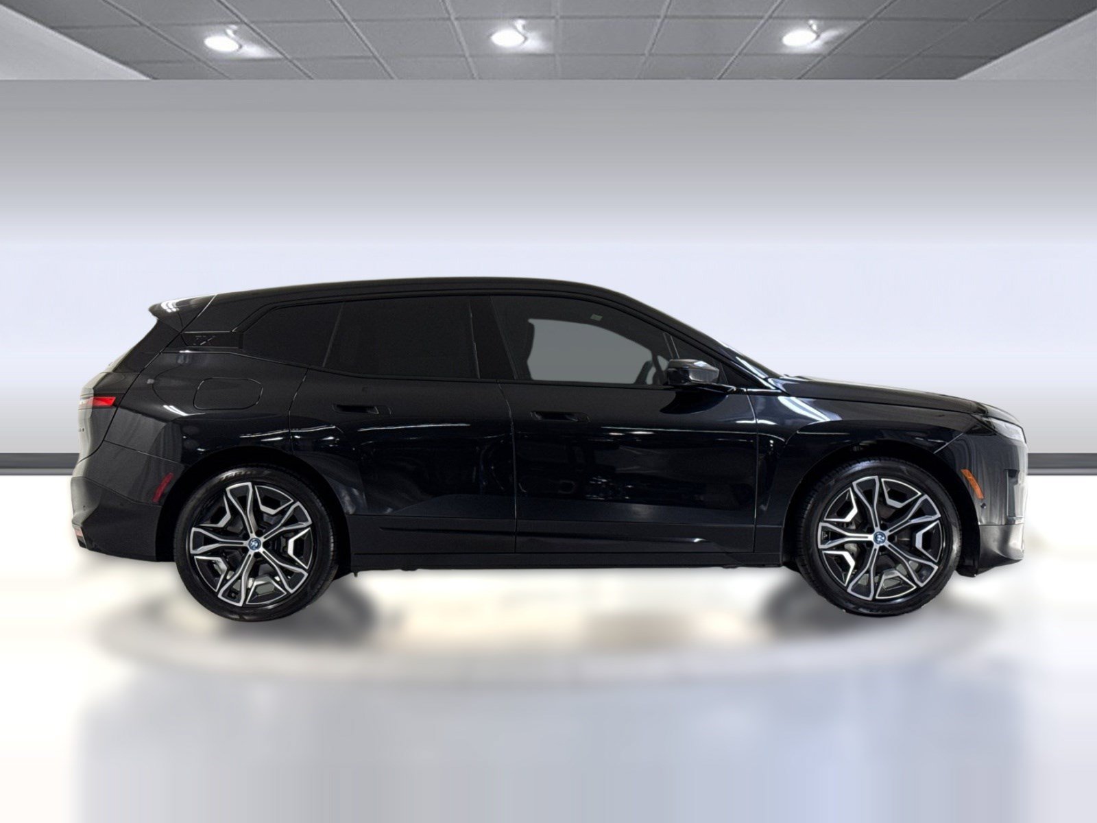 Used 2025 BMW iX xDrive50 w/ Premium Package AWD/4WD image 8