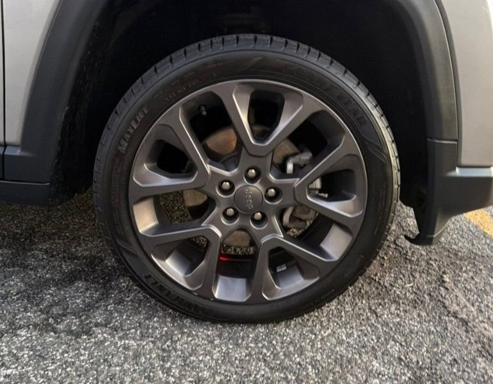 Used 2019 Jeep Compass High Altitude image 12