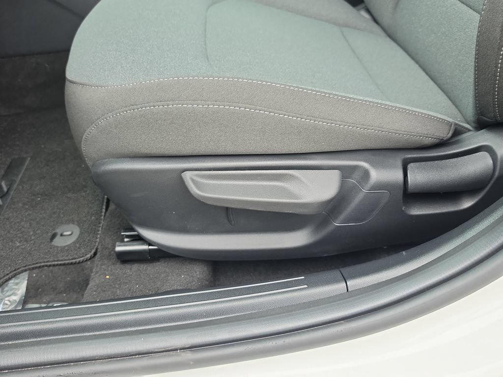 New 2026 Kia K4 FWD image 20