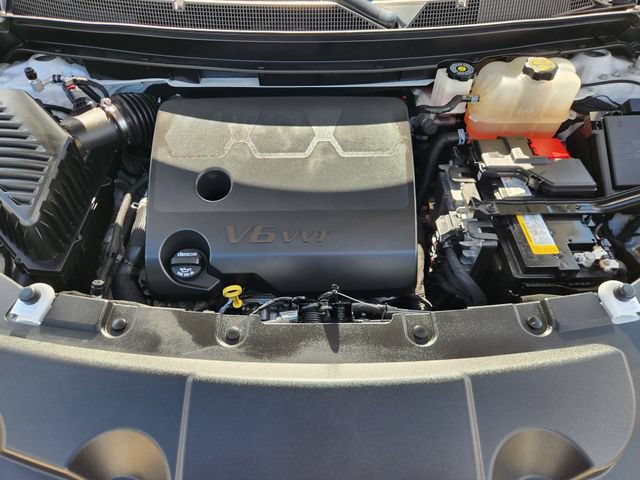 Used 2023 Chevrolet Traverse LT FWD image 31