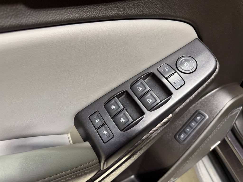 Used 2016 Chevrolet Tahoe LT AWD/4WD image 31